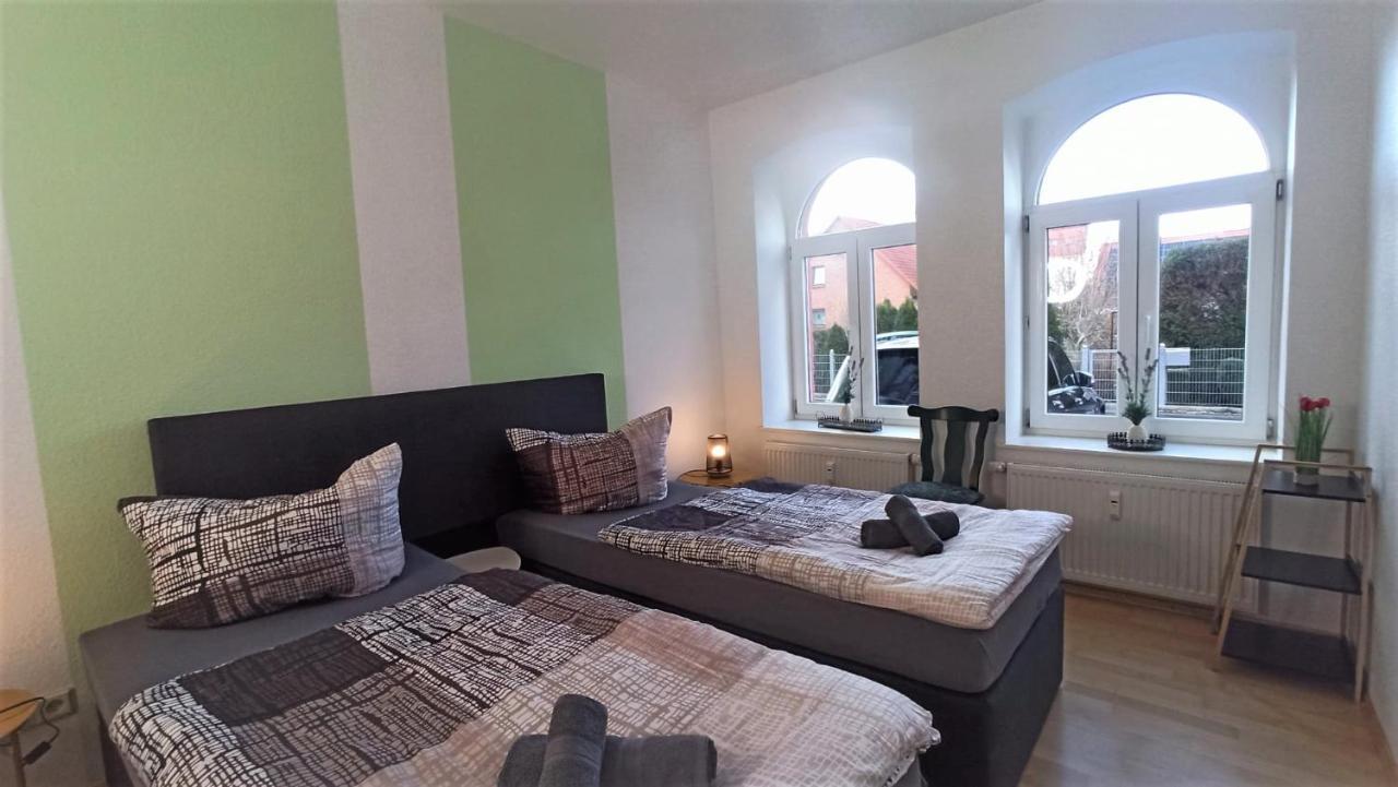 Apartment Fuer Bis Zu 7 Personen Mit Balkon Χάλμπερσταντ Εξωτερικό φωτογραφία