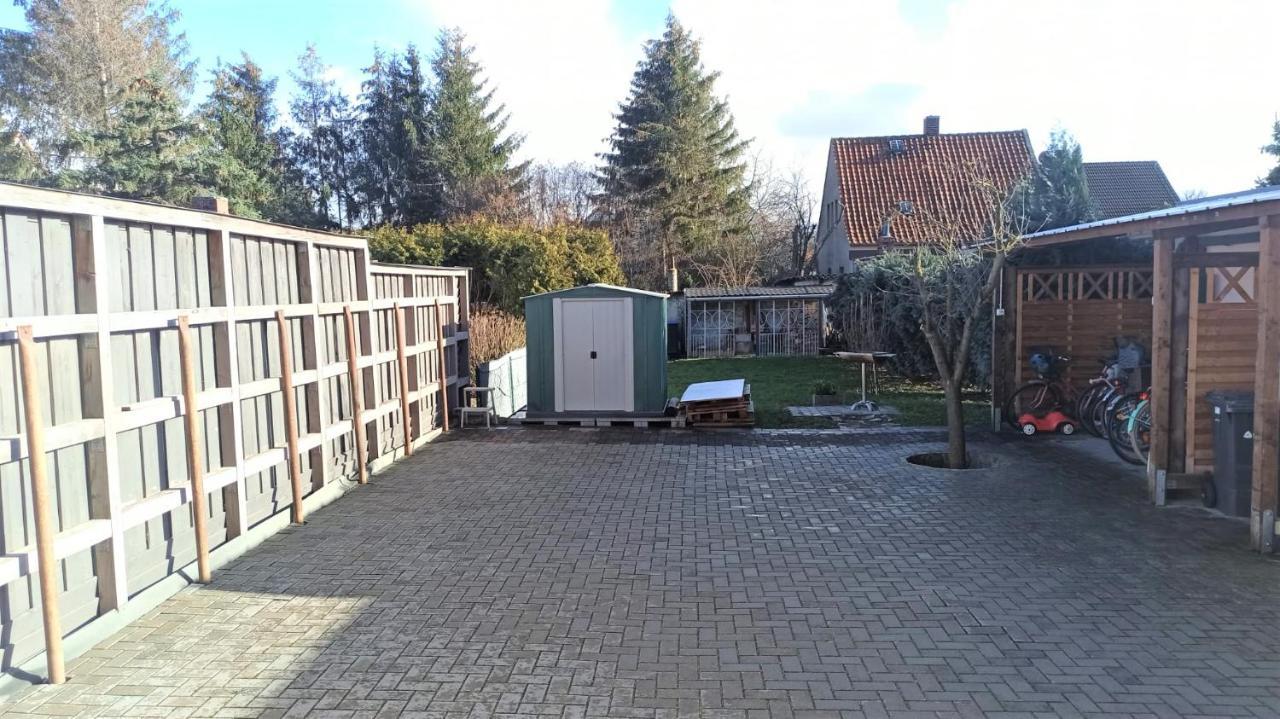 Apartment Fuer Bis Zu 7 Personen Mit Balkon Χάλμπερσταντ Εξωτερικό φωτογραφία