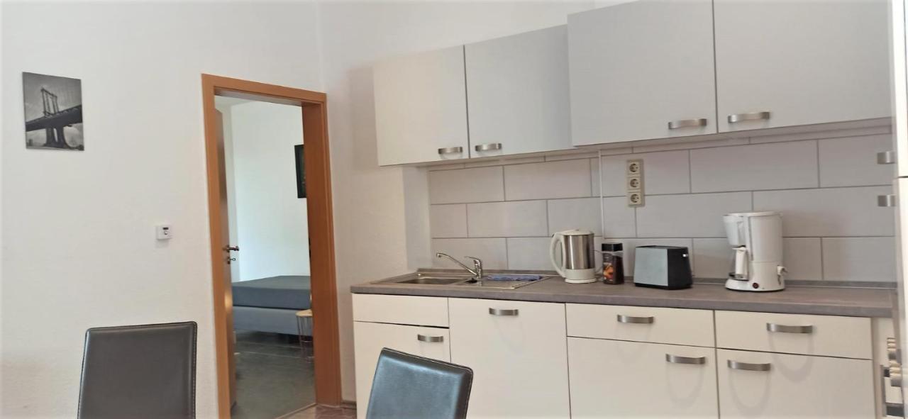 Apartment Fuer Bis Zu 7 Personen Mit Balkon Χάλμπερσταντ Εξωτερικό φωτογραφία